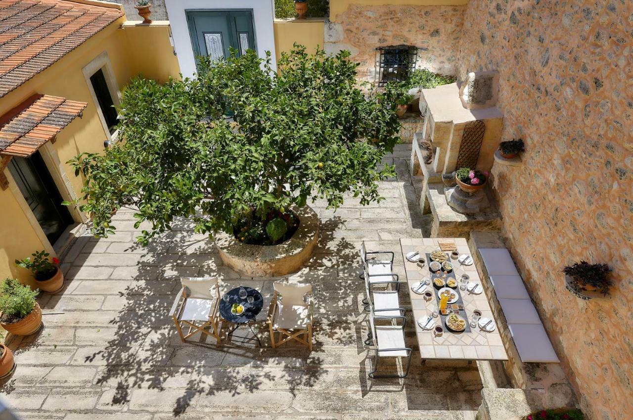 Castello Villa Daphnes - Private Pool & Whirlpool Dhafnes Exterior photo