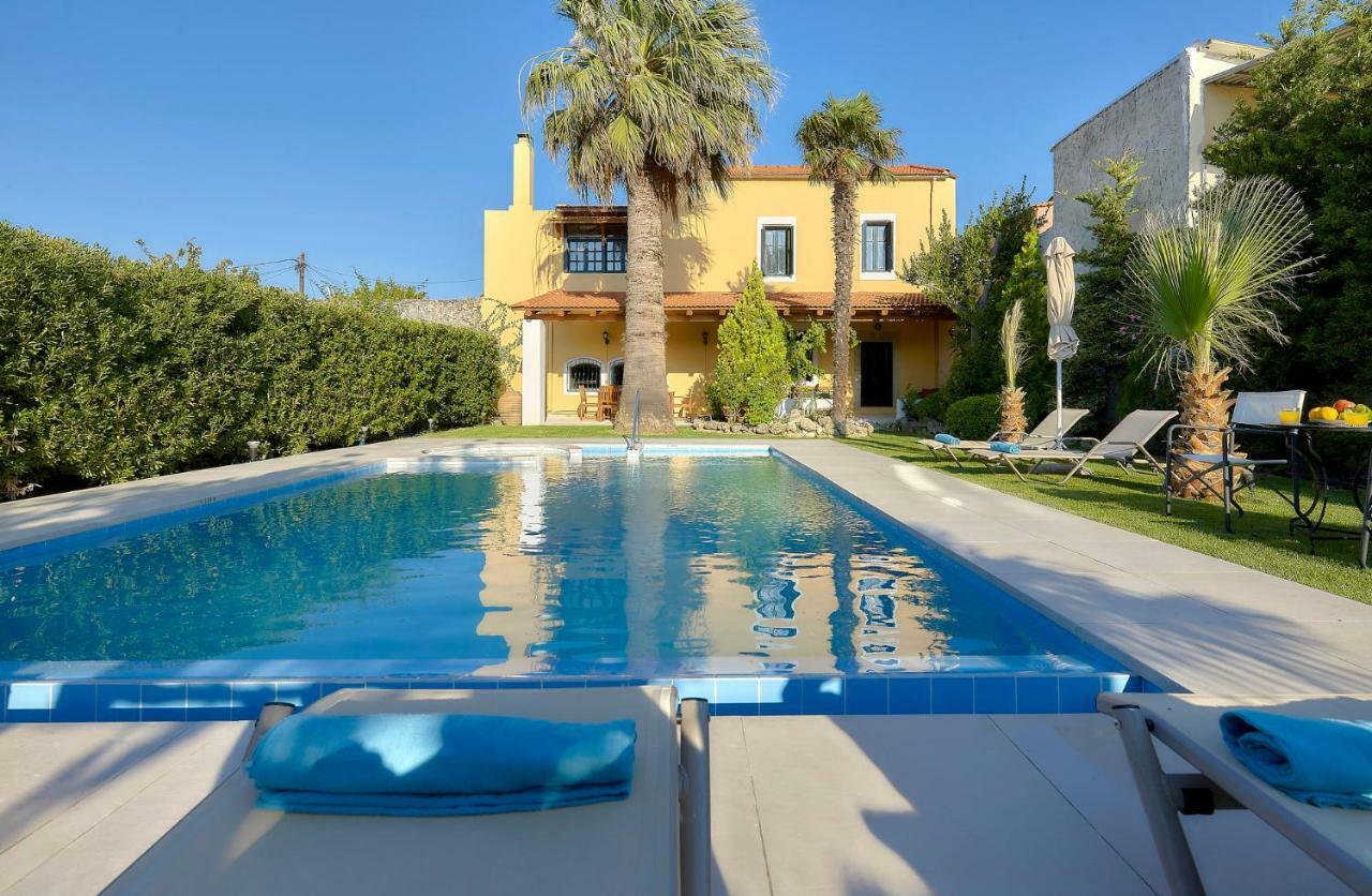 Castello Villa Daphnes - Private Pool & Whirlpool Dhafnes Exterior photo